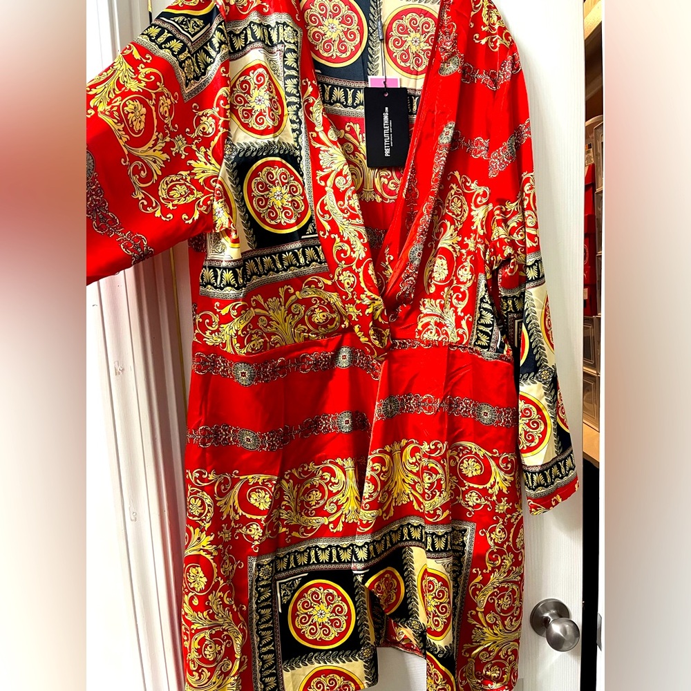 Beautiful mini dress! NWT